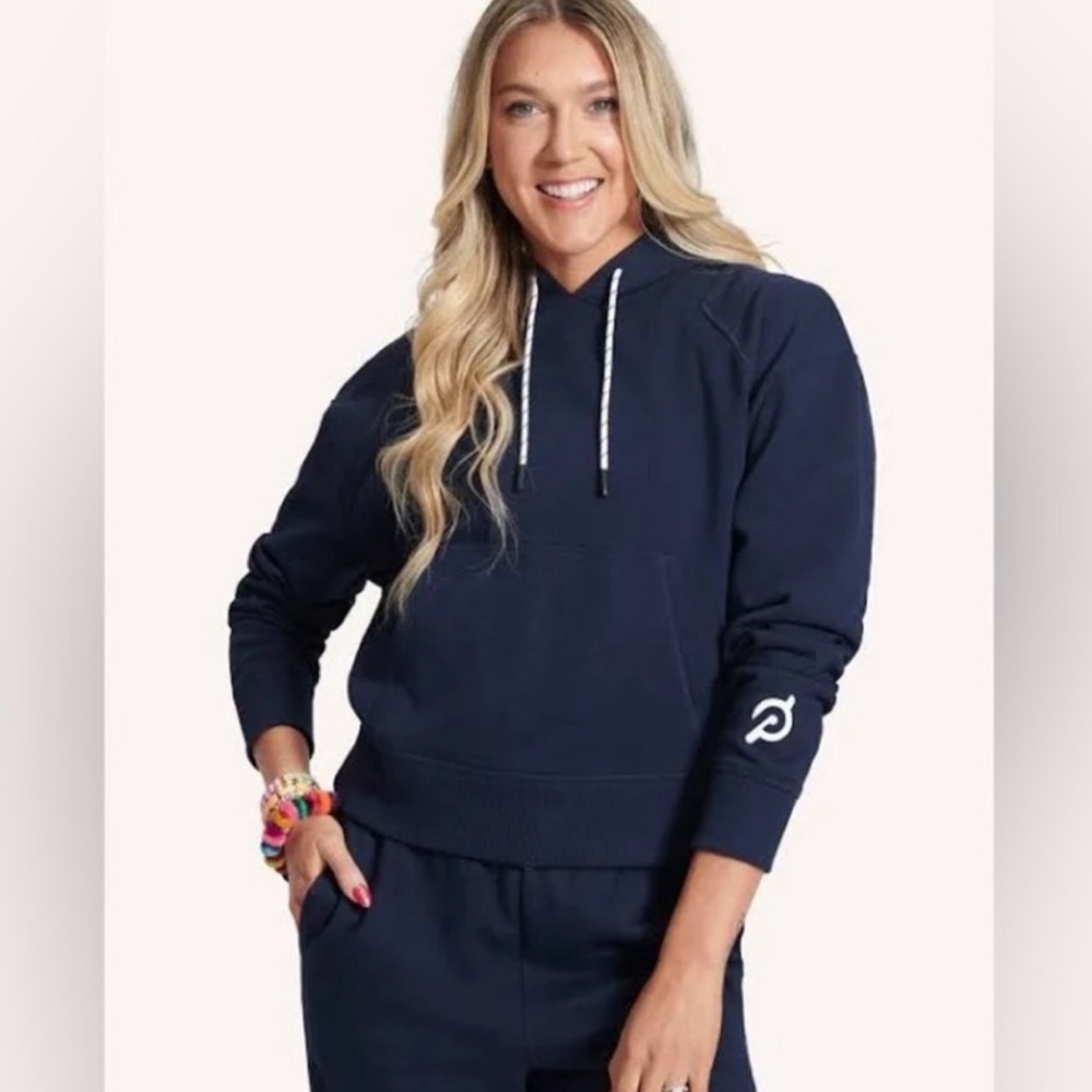 NWT Peloton Rib Insert Pullover Hoodie Sweatshirt in Navy Blue Large